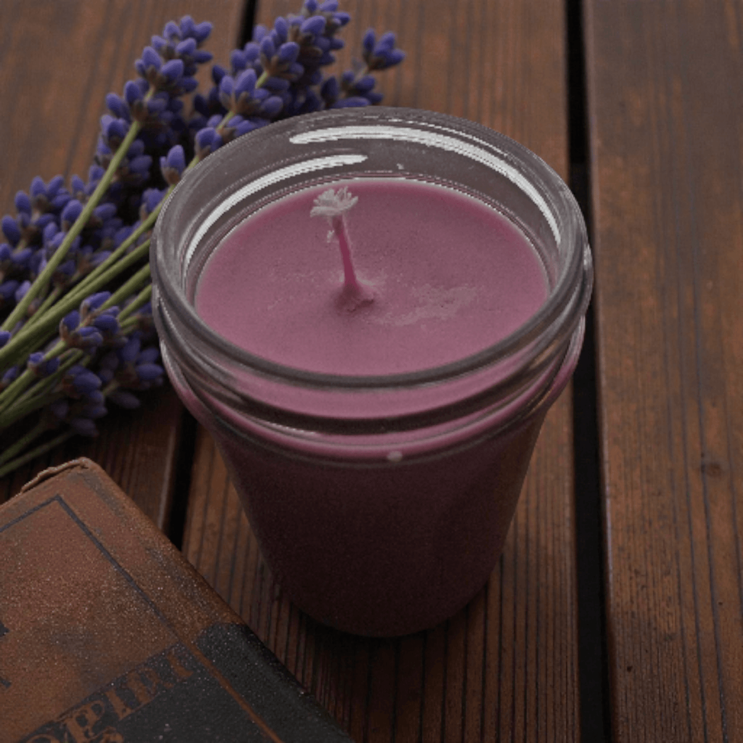 Kevinlawzp lavender 8oz jar candle calming scent